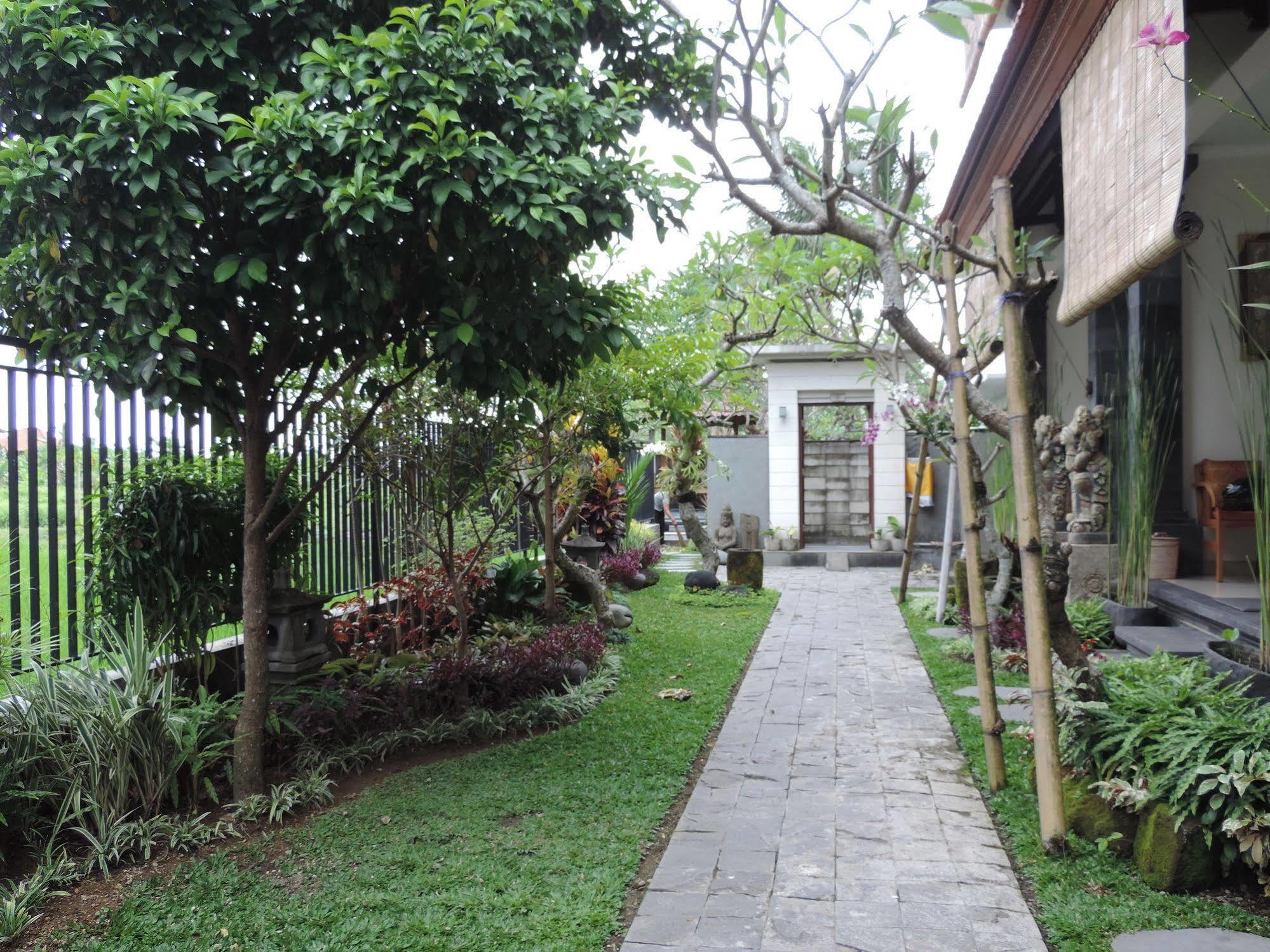 Duana'S Homestay Ubud Esterno foto